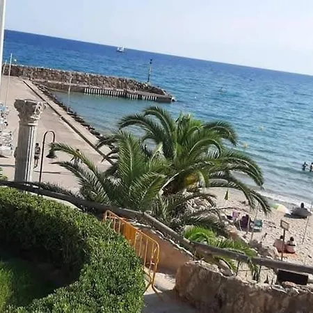 Masia Del Roc De Sant Caieta Вилла Рода-де-Бара