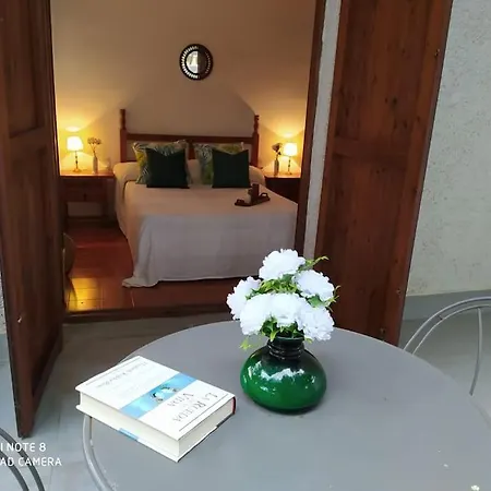 Masia Del Roc De Sant Caieta *